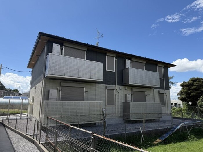 ブラビッシーモ　Ⅱ 202号室 外観