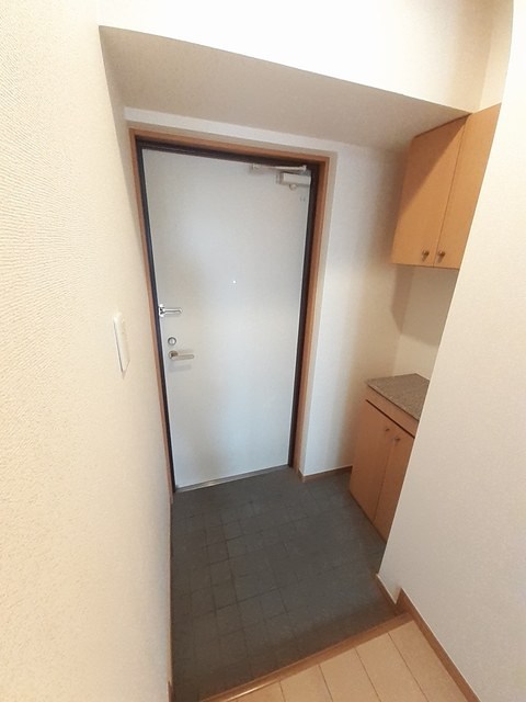 MSビル 玄関