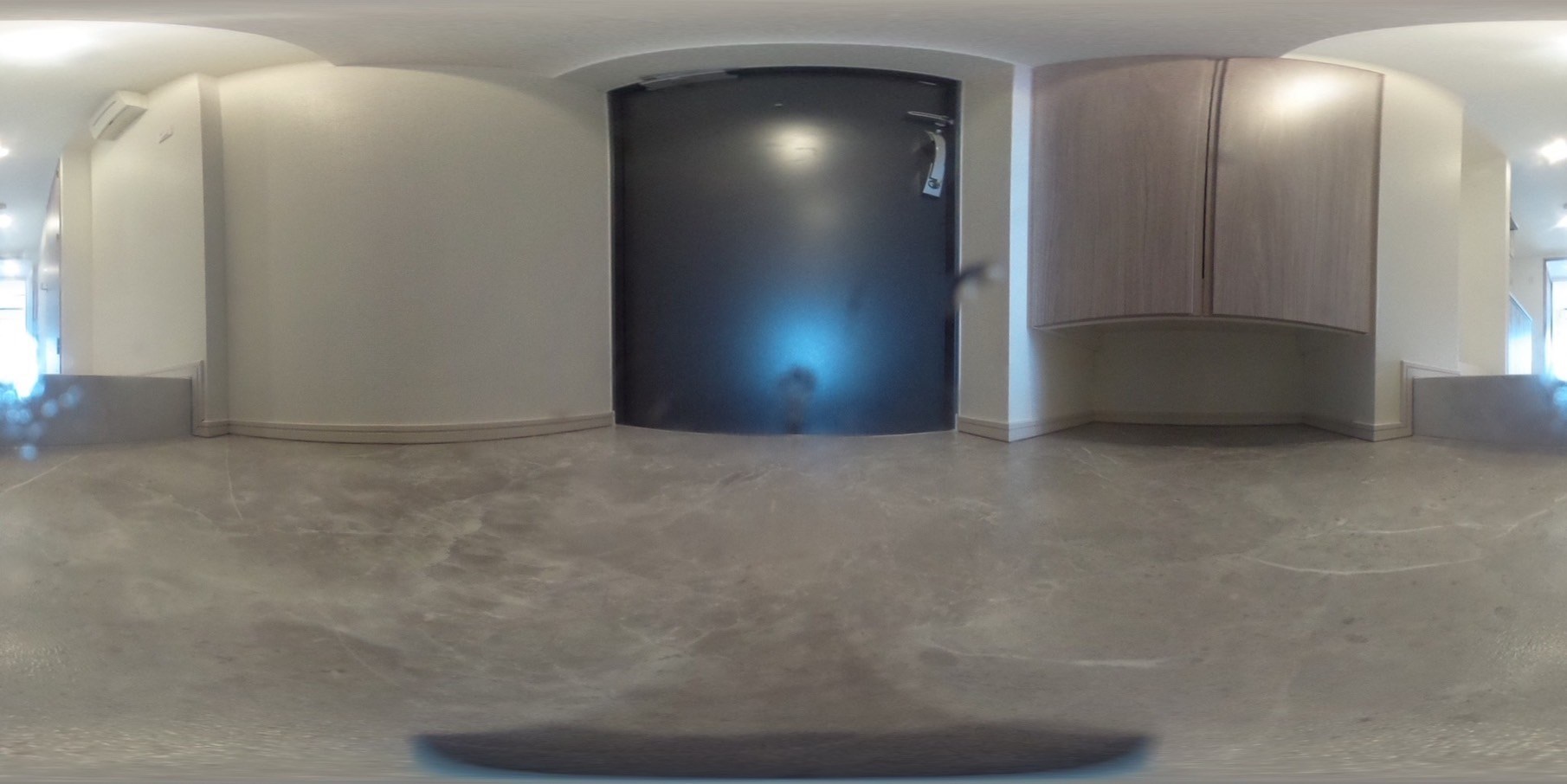 LIME RESIDENCE KITA MATSUDO 玄関