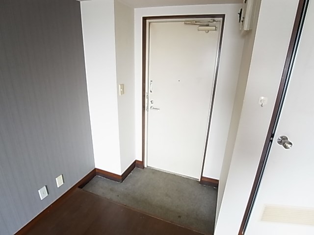 シティアイ五反野 玄関