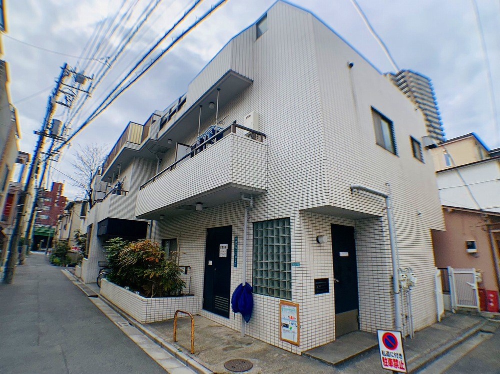 メゾンドールナガヤマ 外観写真