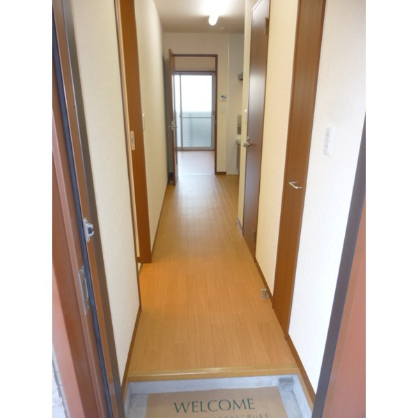 ポラリス綾瀬 玄関