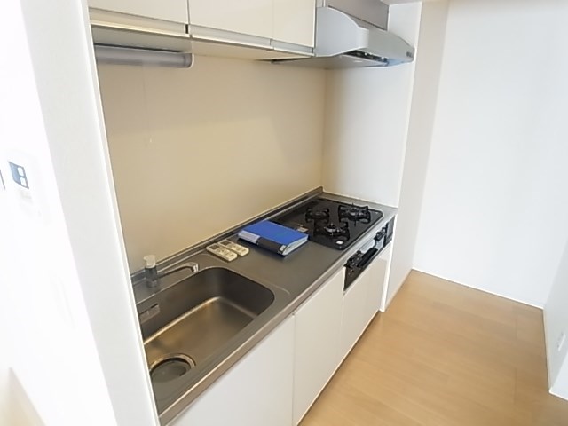 ラシーネ扇　アイリス キッチン