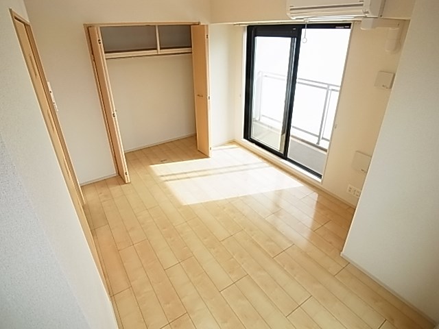 アビタ・ヴァン その他24