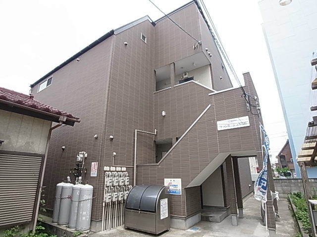 グランルージュＮ馬橋 102号室 外観