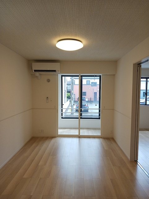 アスカB リビング