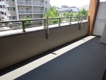 ロイヤルパークス新田 ベランダ
