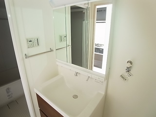 Ｔｏｉｌｅ　ｂｌａｎｃｈｅ（トワルブランシュ） 洗面所