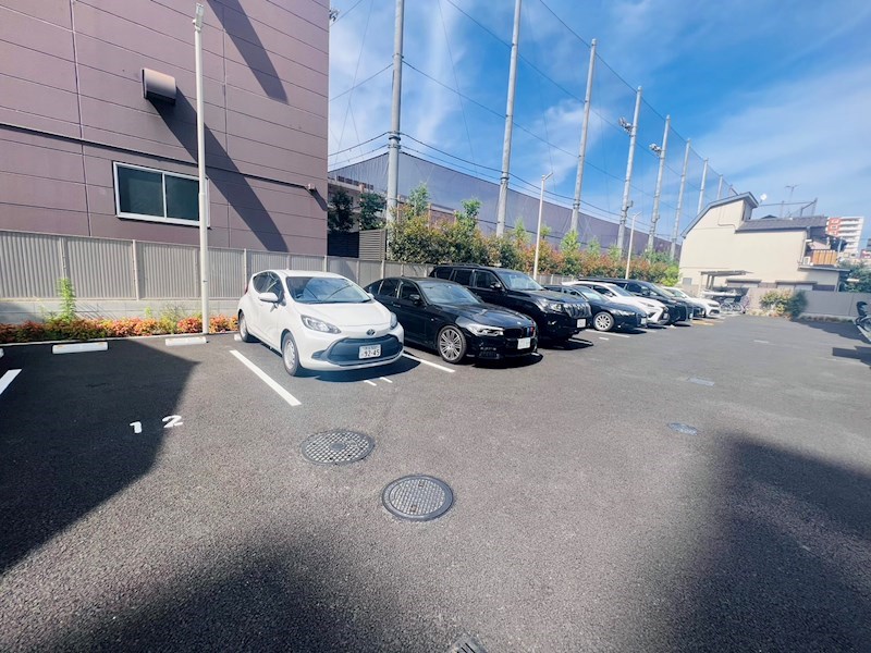 フレアコート北千住  駐車場