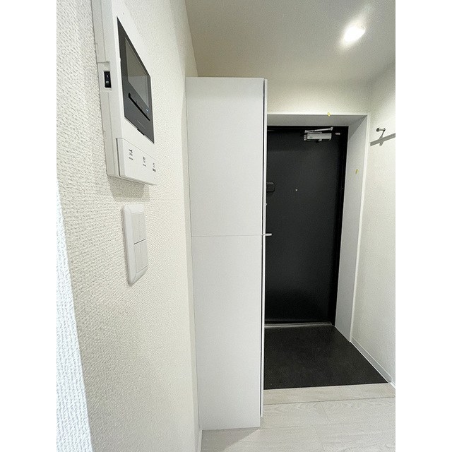 b'CASA 金町EAST 玄関
