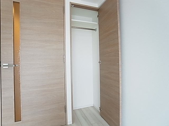 レーヴ　ドゥ　クレエ綾瀬 収納