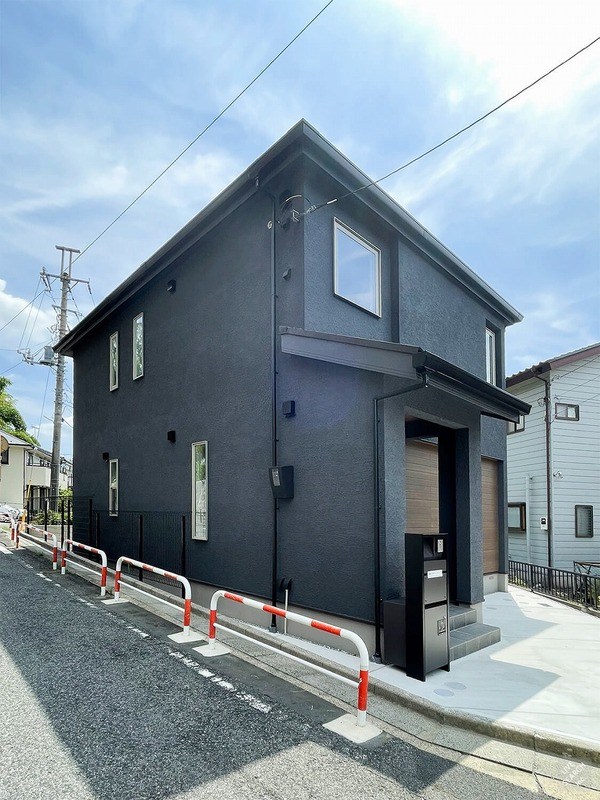 松戸市大金平１２３戸建賃貸 外観