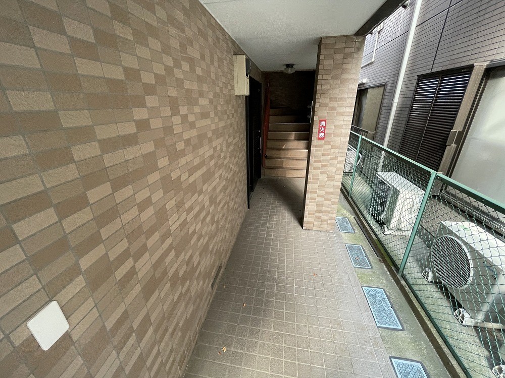 グリーンハイツ弘道 エントランス