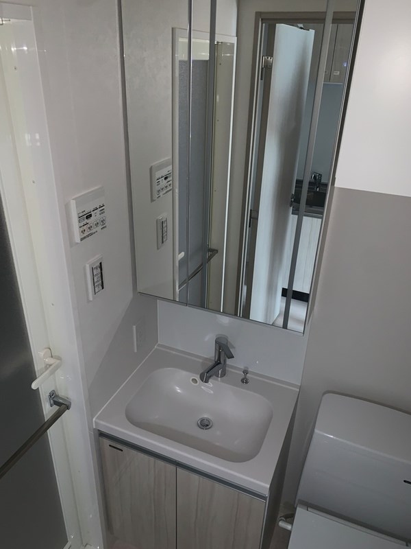 アゼストお花茶屋Ⅳ 洗面所