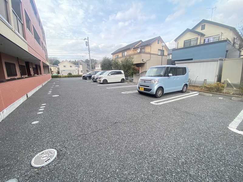 エクセルシァ　ＪＭ  駐車場