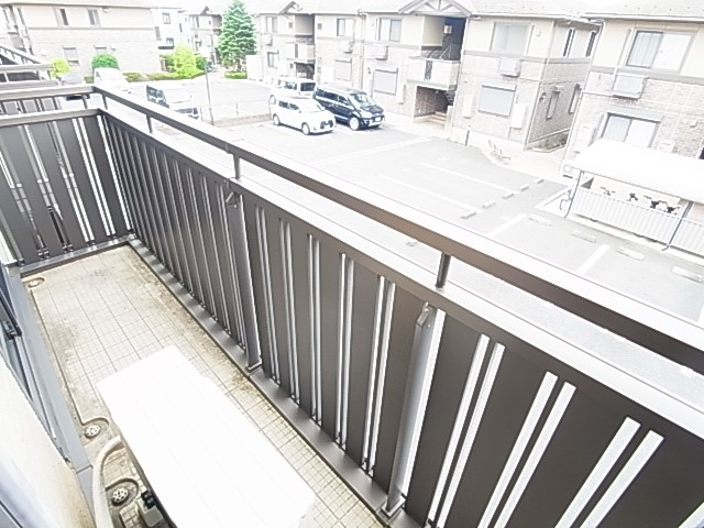 ロイヤルスクエアＥ ベランダ