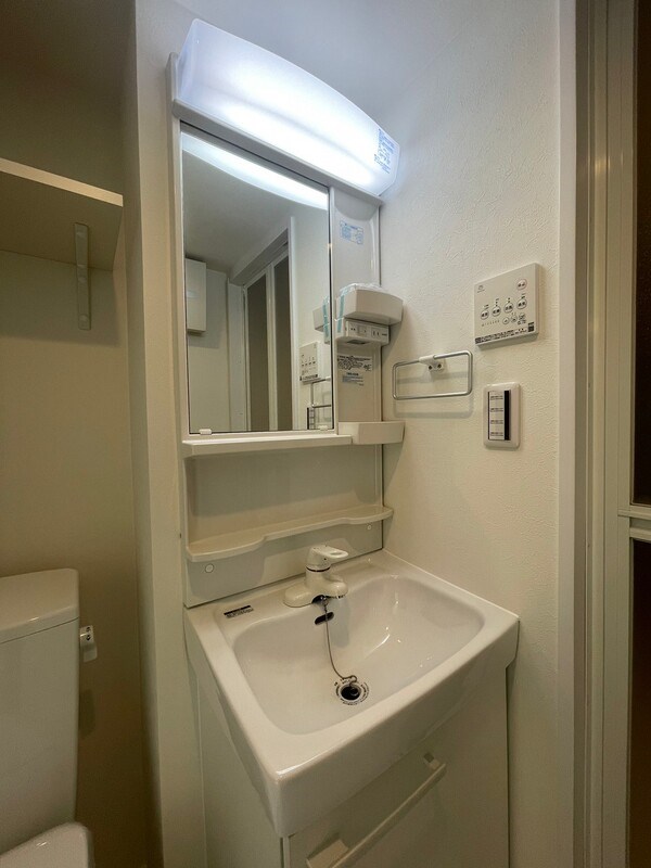 ラフォート町屋 洗面所