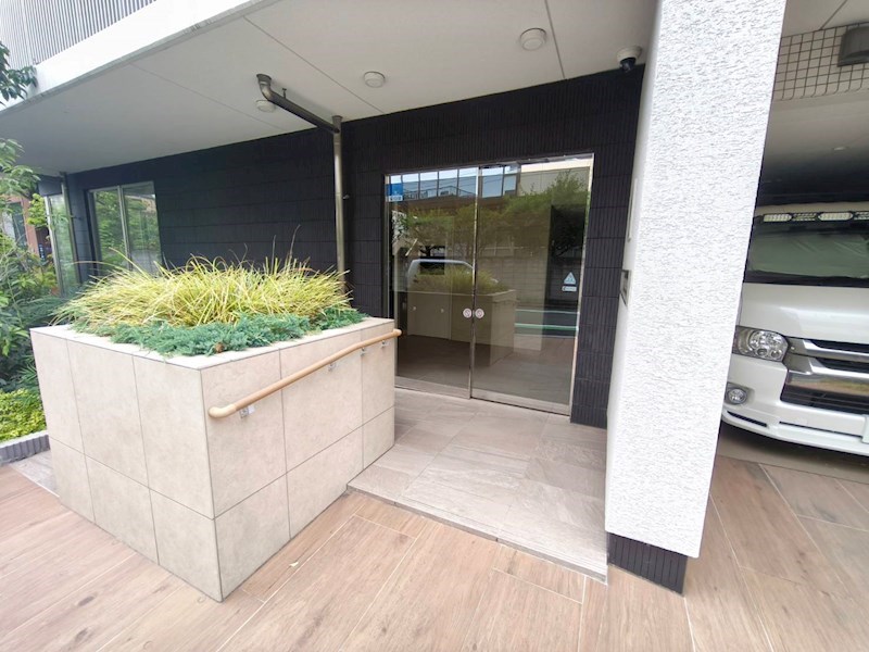 ＡＺＥＳＴお花茶屋Ⅳ エントランス