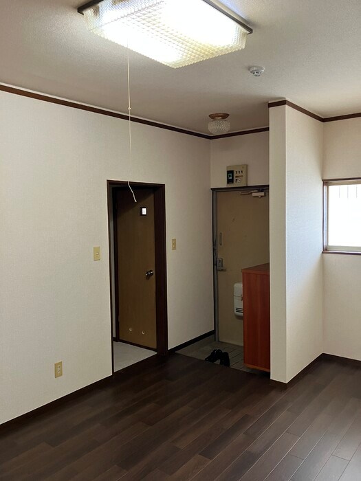 サンコーポ富士 玄関