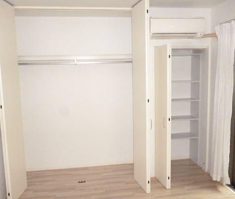 ヴェルエール西竹ノ塚 収納