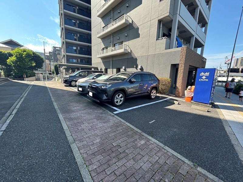アレグレット掃部宿 駐車場