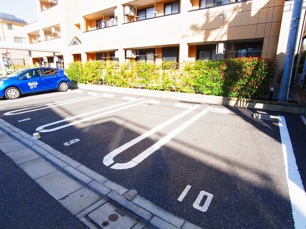 Ｍｅｔｚｇｅｒ 駐車場