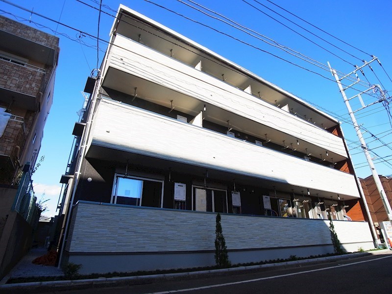 S・Brisa（エス・ブリッサ）  駐車場