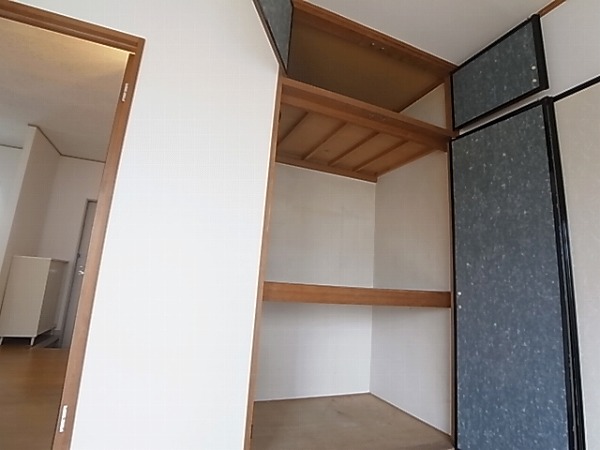 シティハイツ駒木台 収納