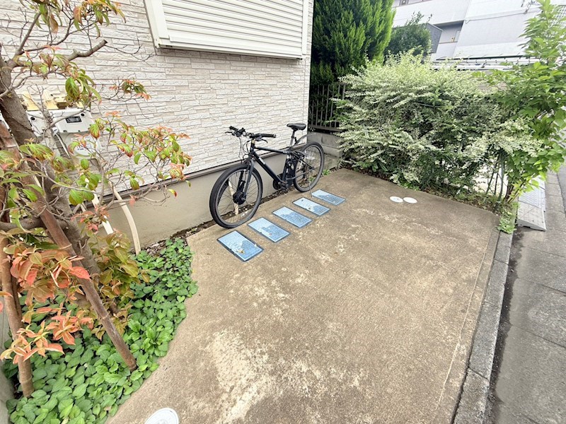 グラーティア その他