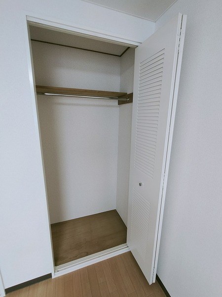 シャンブル綾瀬Ｊ 収納