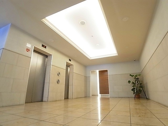 サンクレール荒川ブランガーデン ロビー