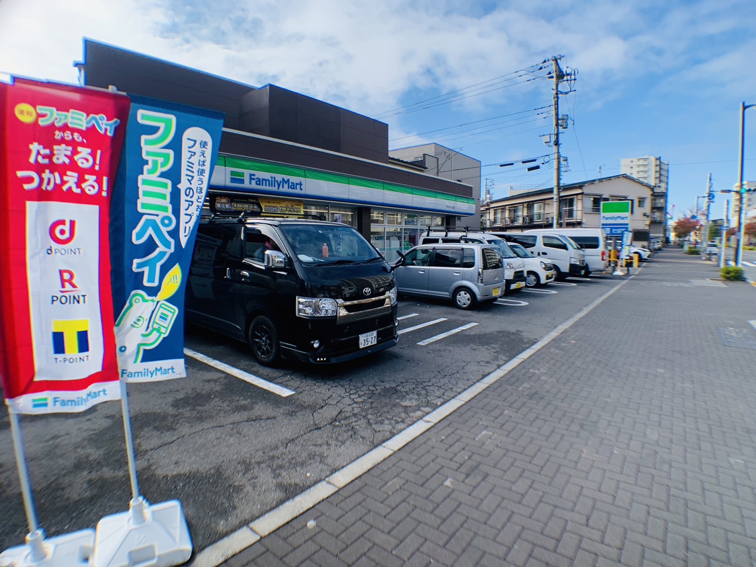 ラフィネ南千住 コンビニ