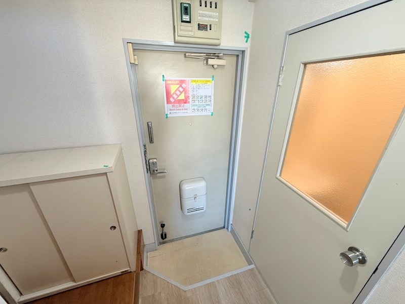 サンライズシナサン 玄関