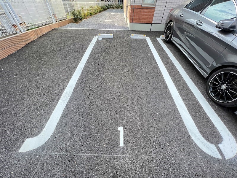 エスペランサ 駐車場