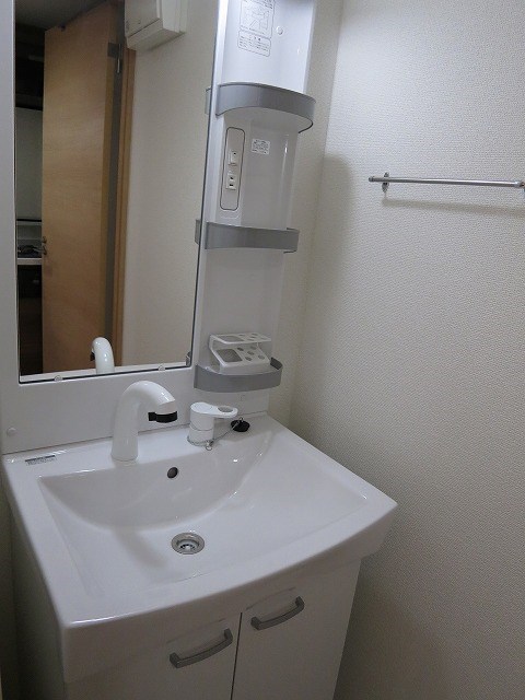 フェルクルールプレスト千住関屋 洗面所