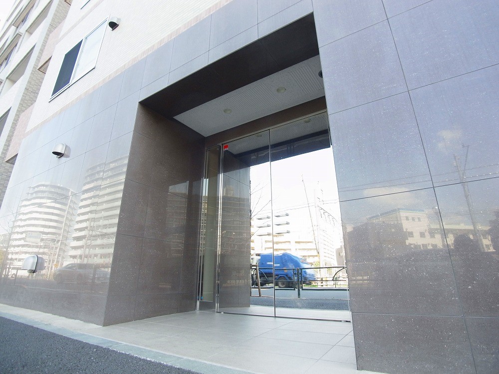 フェルクルールプレスト千住関屋 エントランス