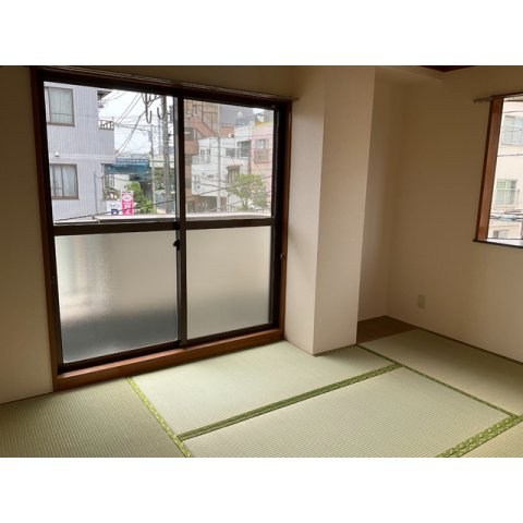 ロイヤルマンション綾瀬 ベッドルーム