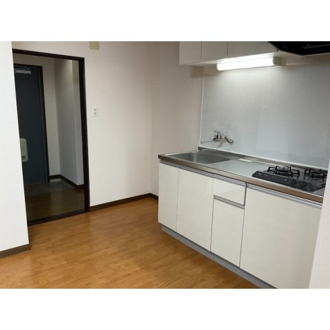 ロイヤルマンション綾瀬 キッチン