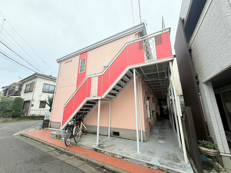リトルハイム エントランス