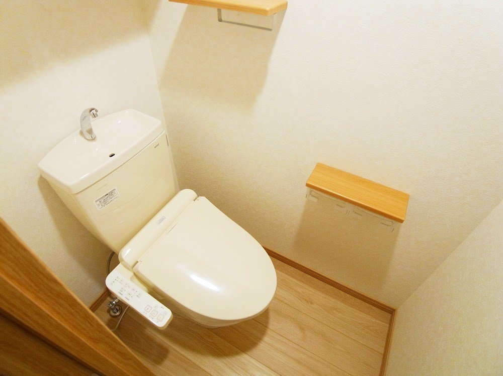 ルーブル西新井 トイレ