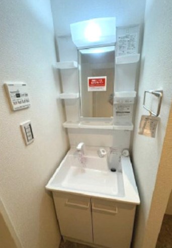 カレンレジデンス 洗面所
