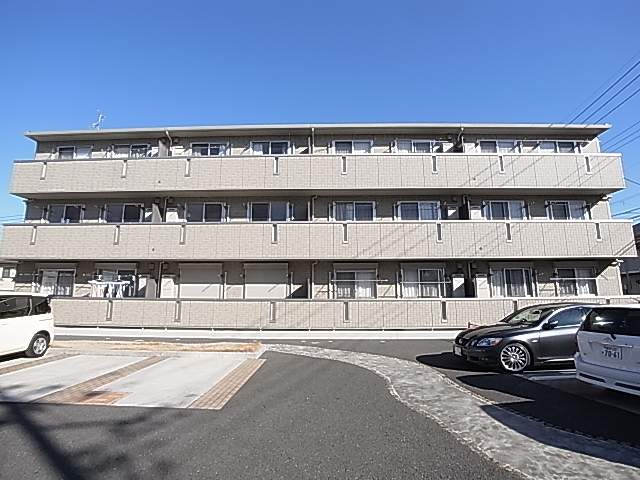 グランドソレイユＡ棟 駐車場
