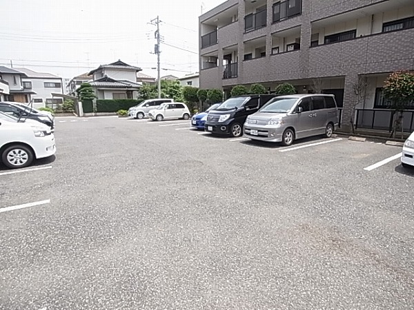 サンヒルズ柏Ａ 駐車場