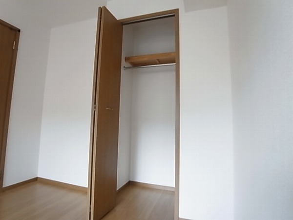 サンヒルズ柏Ａ 収納