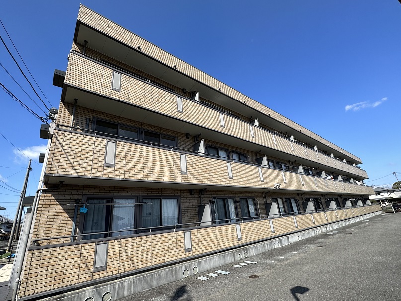 リバーパークＡ 外観