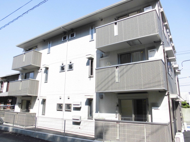 アゼリアブロム 外観