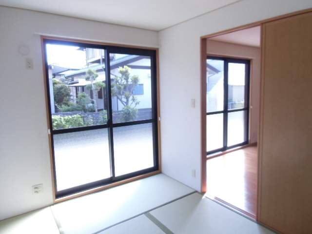 プラザルミエールＣ その他