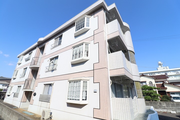 ファミールマス 外観