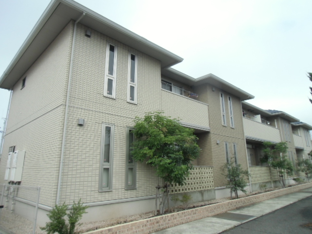 ロイヤルテラス 外観