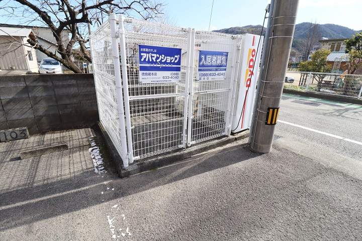 シャレーヴァンテアン その他